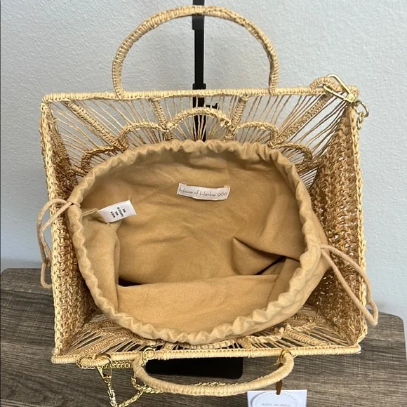 House of Harlow 1960 | Woven Bag w/Removable Crossbody Strap✨ - Picture 12 of 13